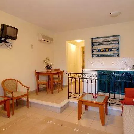 Omirikon 3* Vathy (Ithaca)